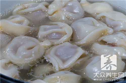 青菜猪肉饺子的做法有哪些