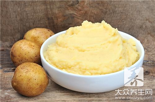  土豆面疙瘩汤的做法