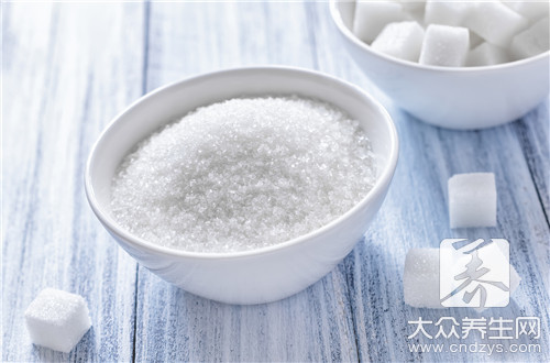 白糖盐水的作用与功效