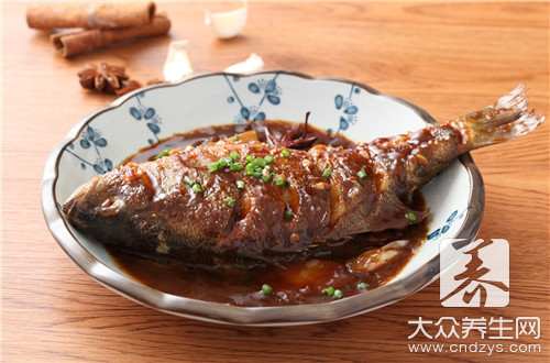 老坛酸菜鱼怎么做