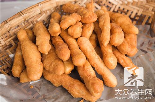  产妇能吃油条吗