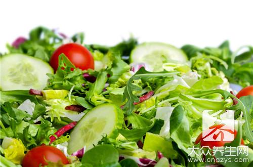 怎样做减肥蔬菜沙拉？